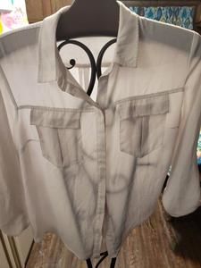 Women's Top  Est 1946 size 18/20W